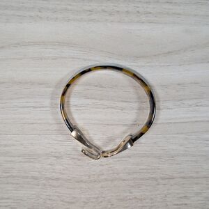 Tortoiseshell Bangle Bracelet Gold Tone Hook Closure Acrylic Cuff
